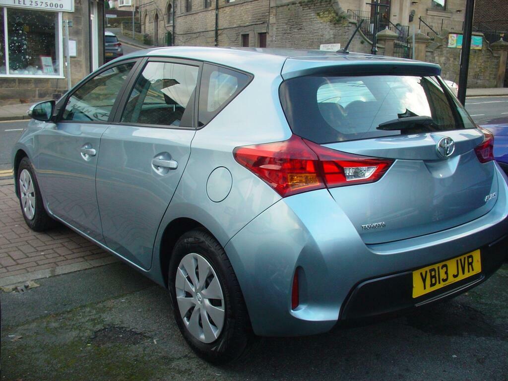 Toyota Auris 1.33 Dual Vvt-i Active Euro 5 S S #4