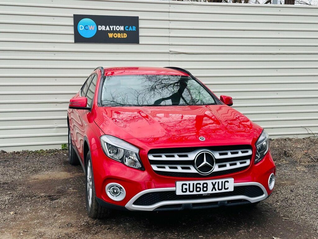 Mercedes-Benz GLA Class 2.1 Gla200d Se 7G-dct Euro 6 Ss Red