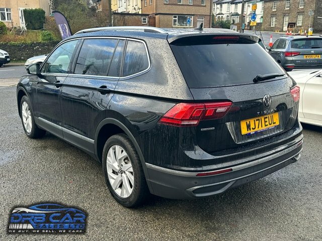Volkswagen Tiguan Allspace 2.0 Tdi Life Suv Dsg Euro 6 Ss 150 WJ71EUL Black #4