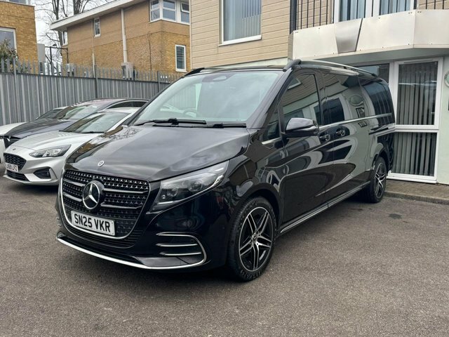 Mercedes-Benz V Class 2.0 V220d Premium Mpv G-tronic Euro 6 SN25VKR Black #3