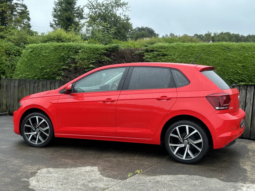 Volkswagen Polo Hatchback A6336 Red #6