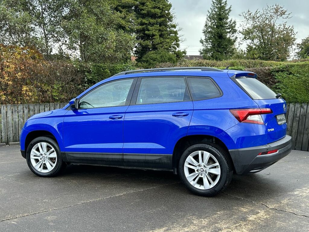 Skoda Karoq Mpv Blue #6