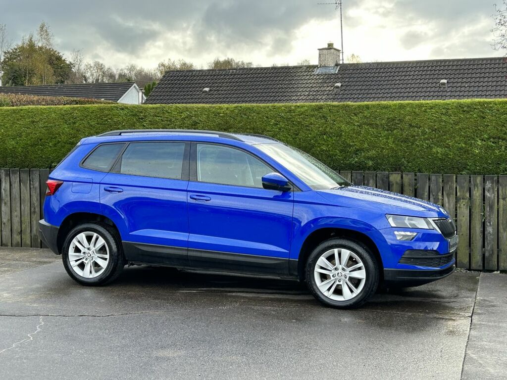 Skoda Karoq Mpv Blue #3