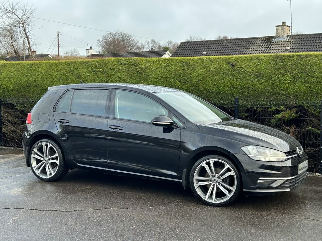 Volkswagen Golf Hatchback Black #2