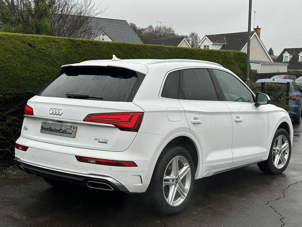 Audi Q5 Suv White #5