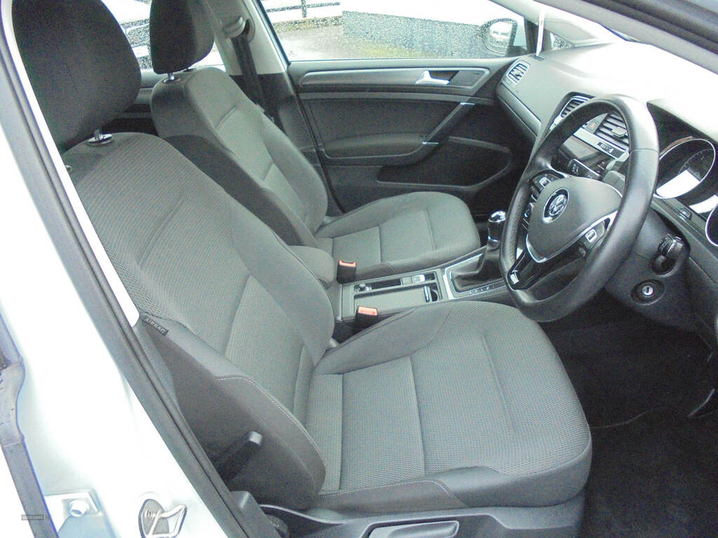 Volkswagen Golf 1.6 Tdi Se Nav RE68GFV Silver #6