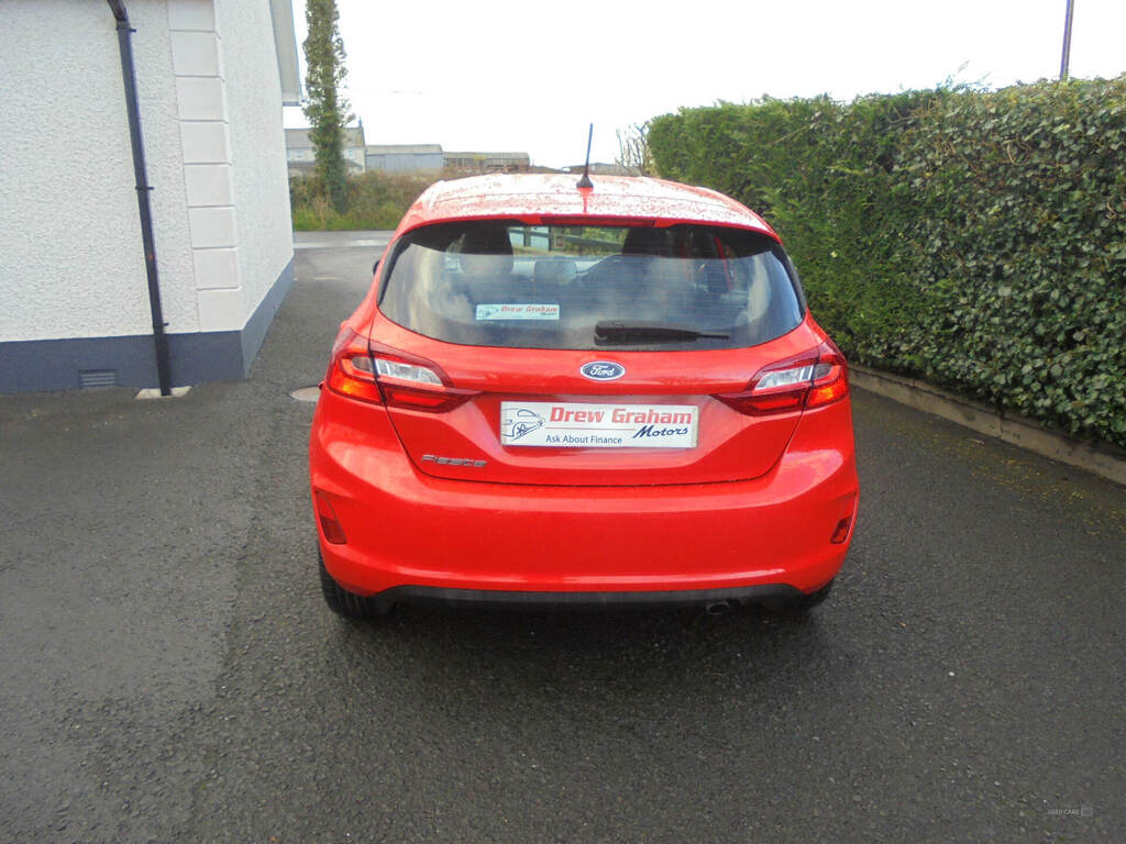 Ford Fiesta 1.5 Tdci Zetec CU68WMG Red #4