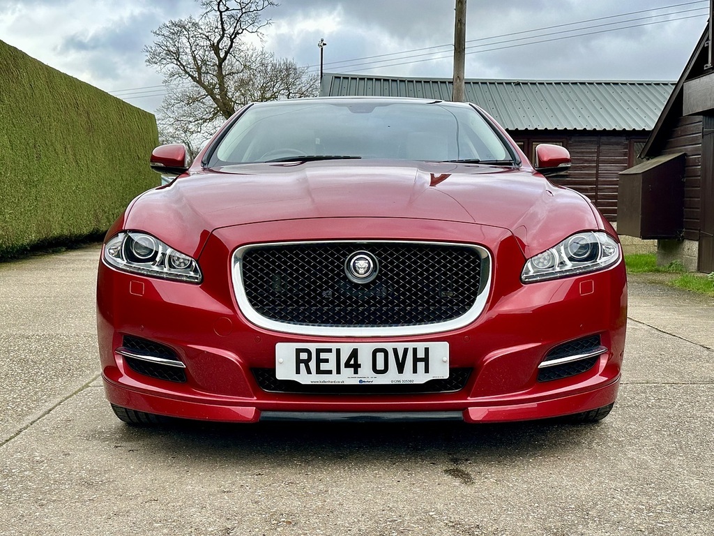 Jaguar XJ 3.0D V6 Portfolio Saloon Euro 5 S Red #5