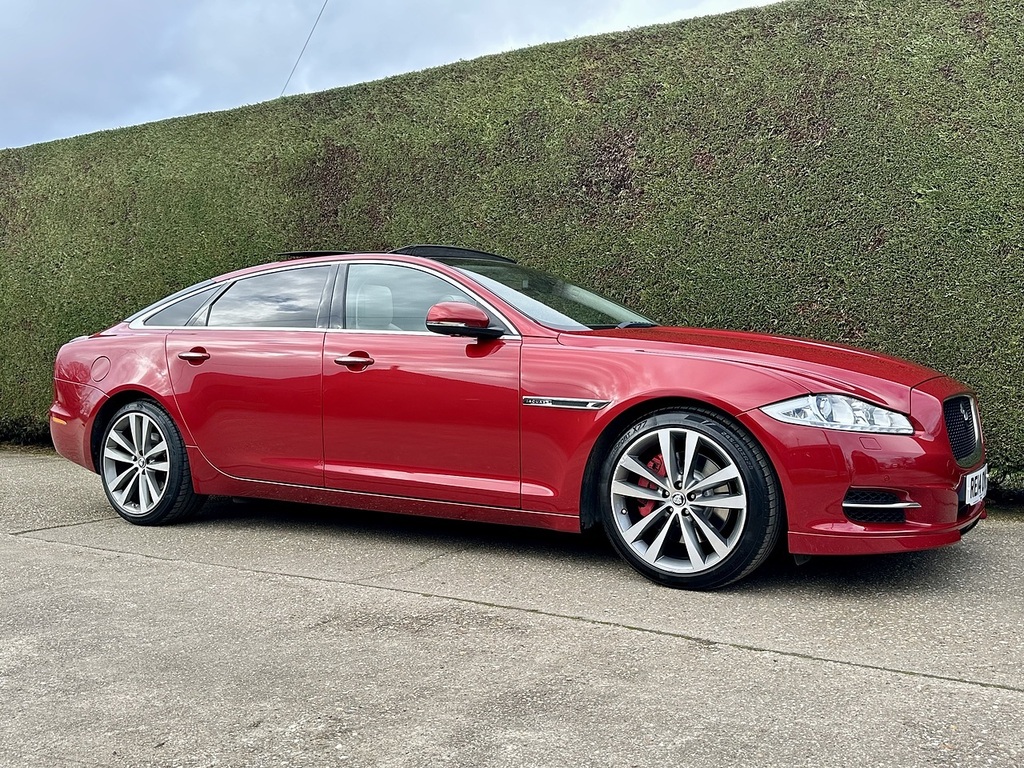Jaguar XJ 3.0D V6 Portfolio Saloon Euro 5 S Red #2