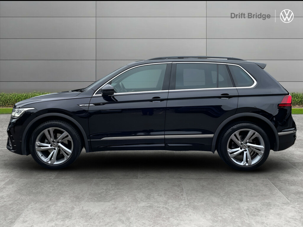 Volkswagen Tiguan 1.5 Tsi 150 R-line Edition Dsg VN23NJU Black #4