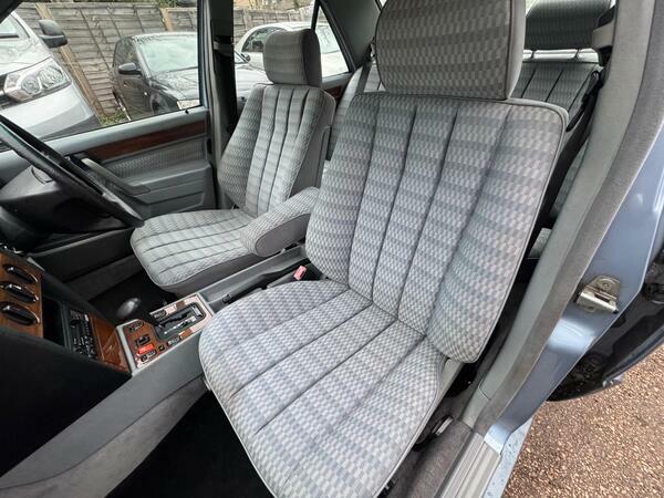 Mercedes-Benz 190 1.8 E  #20