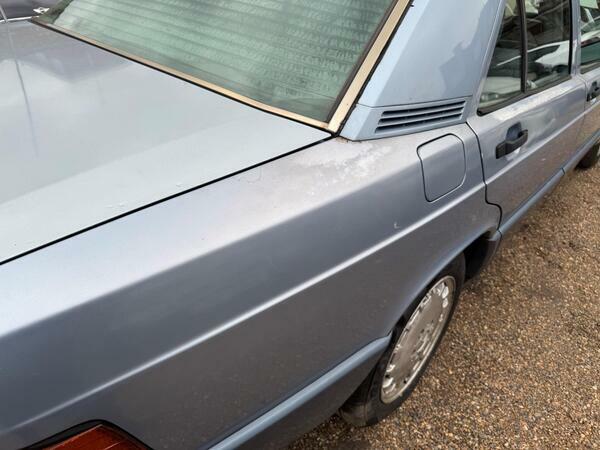 Mercedes-Benz 190 1.8 E  #15