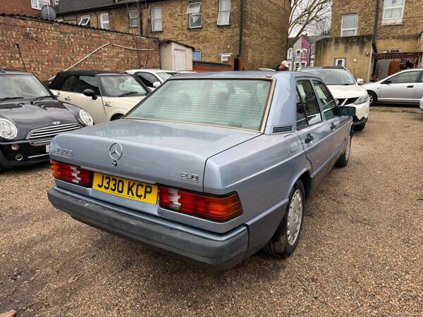 Mercedes-Benz 190 1.8 E  #8