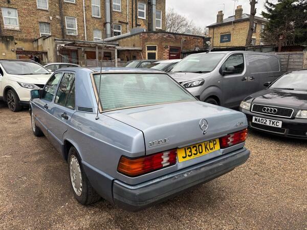 Mercedes-Benz 190 1.8 E  #10