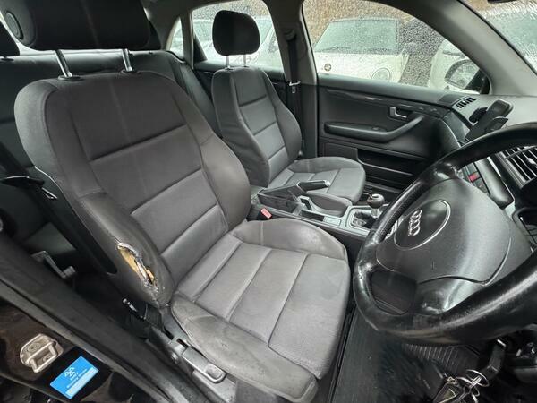 Audi A4 2.0 Se Black #18