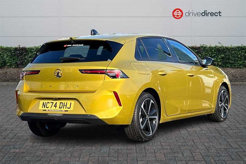 Vauxhall Astra 1.2 Turbo Griffin Hatchback Euro NC74DHJ Yellow #3