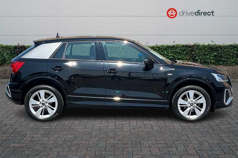 Audi Q2 1.0 Tfsi 30 S Line Suv Euro 6 S HT22PZK Black #2