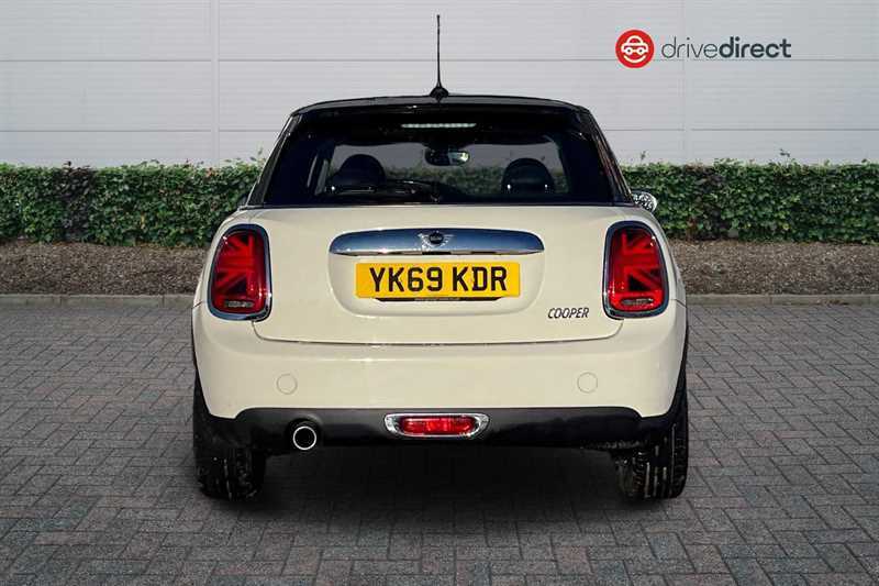 Mini Hatch 1.5 Cooper Exclusive Hatchback Steptron YK69KDR Brown #4