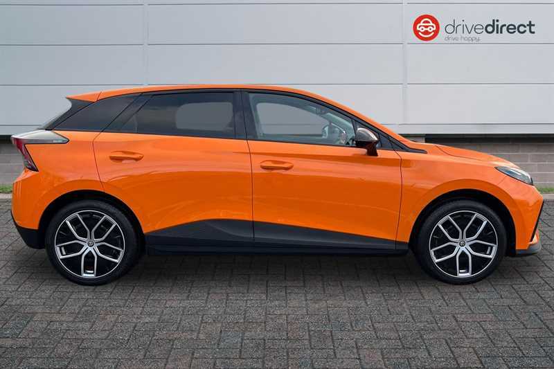 MG MG4 Mg4 150Kw Trophy Ev Long Range 64Kwh Hatc Orange #2