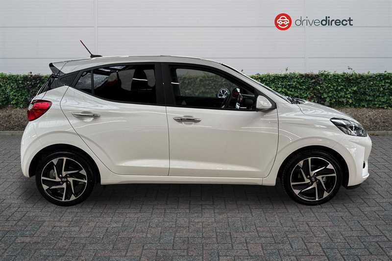 Hyundai I10 1.2 Premium Hatchback Euro 6 Ss YY75GWA White #2