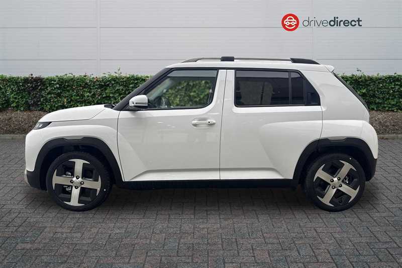 Hyundai Inster Long Range 49Kwh 02 Suv 115 Ps YY75XLK White #6