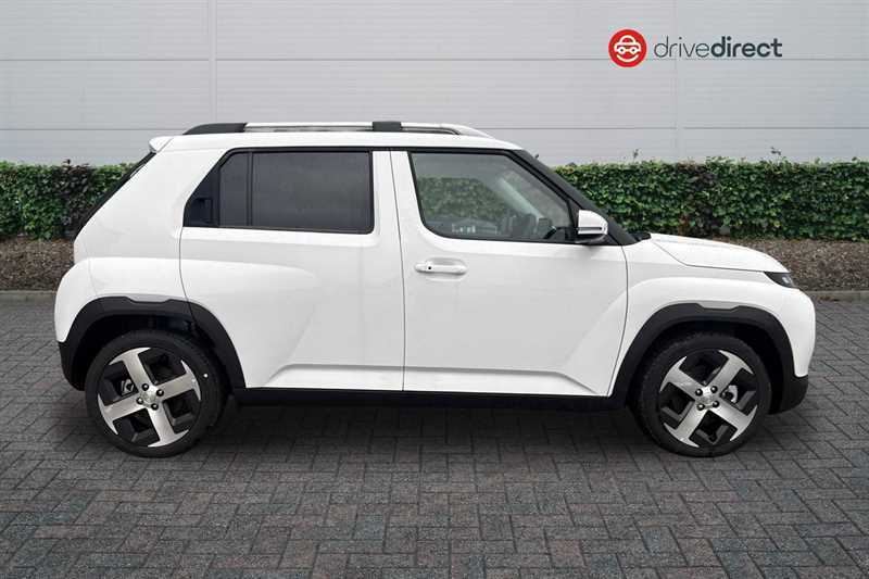 Hyundai Inster Long Range 49Kwh 02 Suv 115 Ps YY75XLK White #2