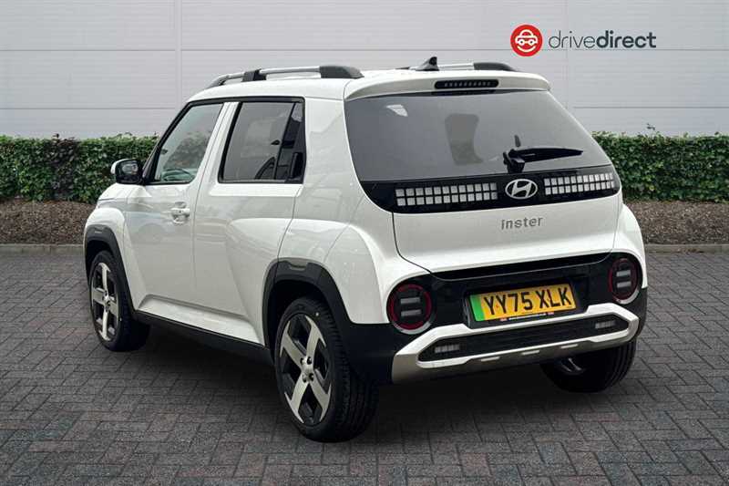 Hyundai Inster Long Range 49Kwh 02 Suv 115 Ps YY75XLK White #5