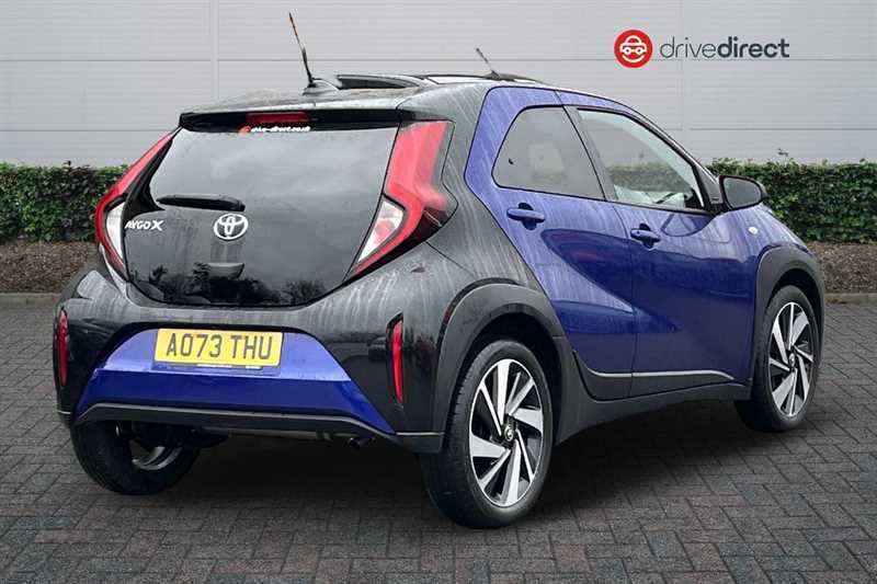 Toyota Aygo X 1.0 Vvt-i Edge Hatchback Euro 6 AO73THU Blue #3