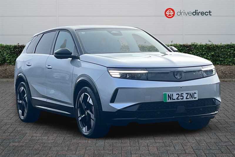 Vauxhall Grandland 73Kwh Ultimate Suv 213 Ps Grey