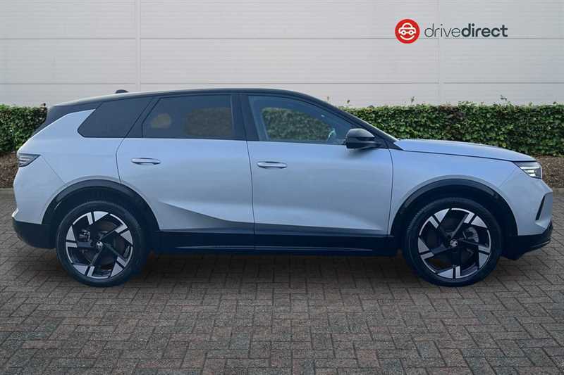 Vauxhall Grandland 73Kwh Ultimate Suv 213 Ps NL25ZNC Grey #2