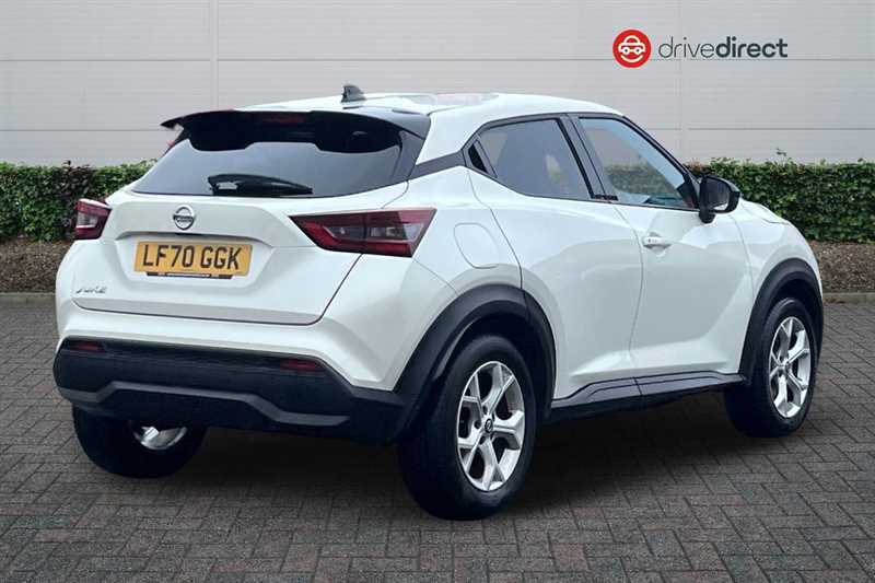Nissan Juke 1.0 Dig-t N-connecta Suv Dct Euro LF70GGK White #3