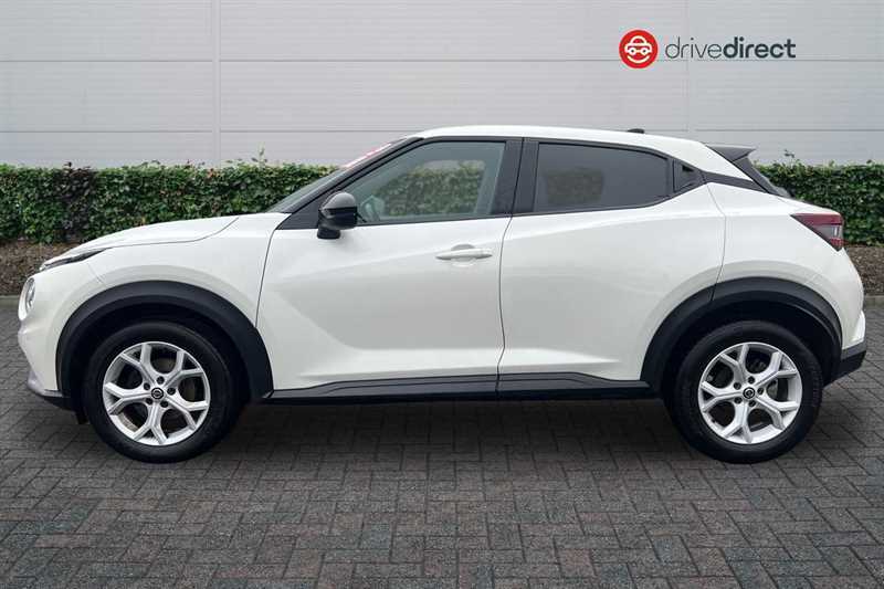 Nissan Juke 1.0 Dig-t N-connecta Suv Dct Euro LF70GGK White #6