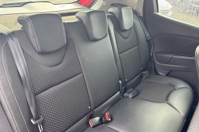 Renault Clio 1.5 Dci Dynamique S Nav Hatchback Edc E Red #6