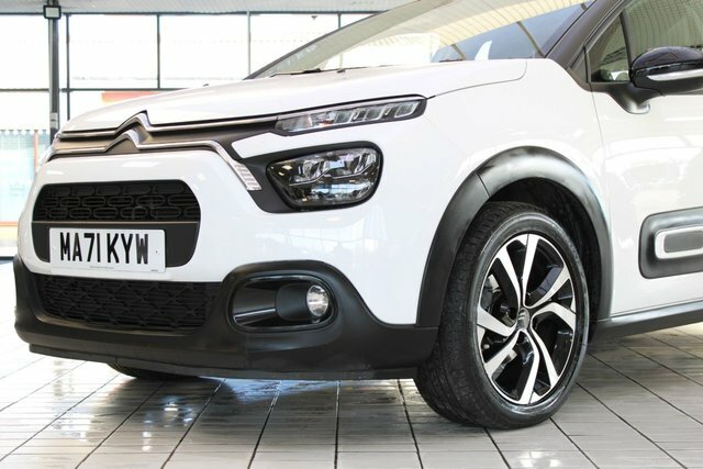 Citroen C3 1.2 Puretech Shine Plus Hatchback Manua White #3