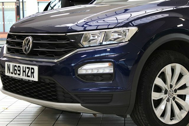 Volkswagen T-Roc Tdi Se Suv NJ69HZR Blue #2