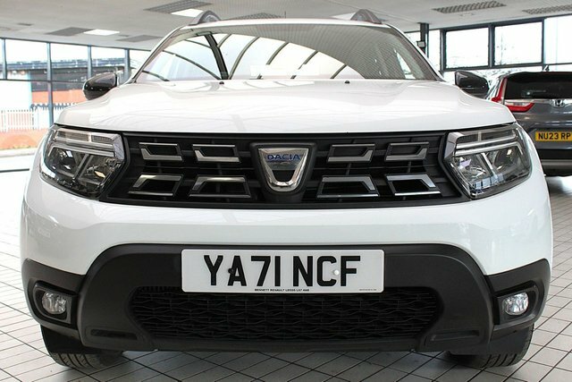 Dacia Duster 1.0 Tce Comfort Suv Bi Fuel Euro 6 S S YA71NCF White #5