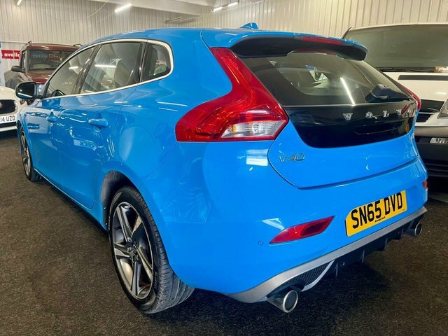 Volvo V40 2.0 D2 R-design Hatchback Euro 6 SN65DVD Blue #4