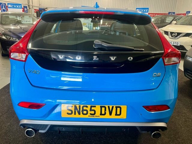 Volvo V40 2.0 D2 R-design Hatchback Euro 6 SN65DVD Blue #6