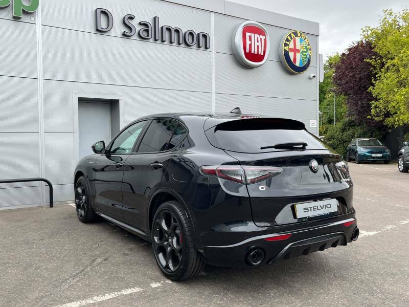 Alfa Romeo Stelvio 2.0T Veloce Suv Q4 Awd Euro 6 Ss EA26BNZ Black #4