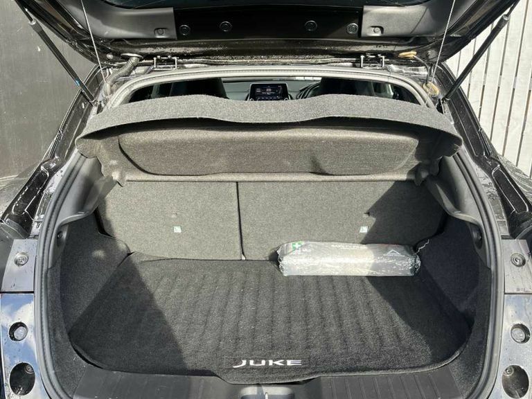 Nissan Juke Premiere Edition Hev SW72OEH Black #6
