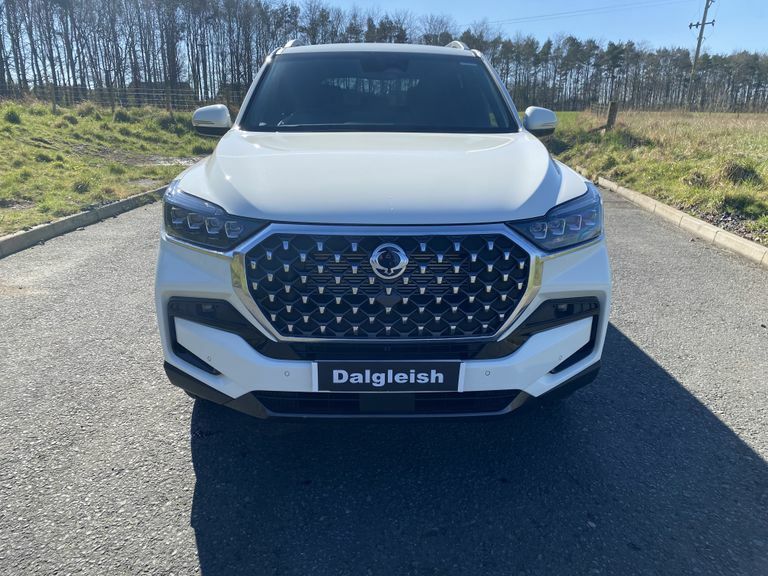 SsangYong Rexton Est 2.2 K30 Au SK74JCX White #5