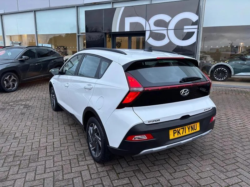 Hyundai Bayon 1.0 Tgdi 48V Mhev Se Connect PK71YNU White #3