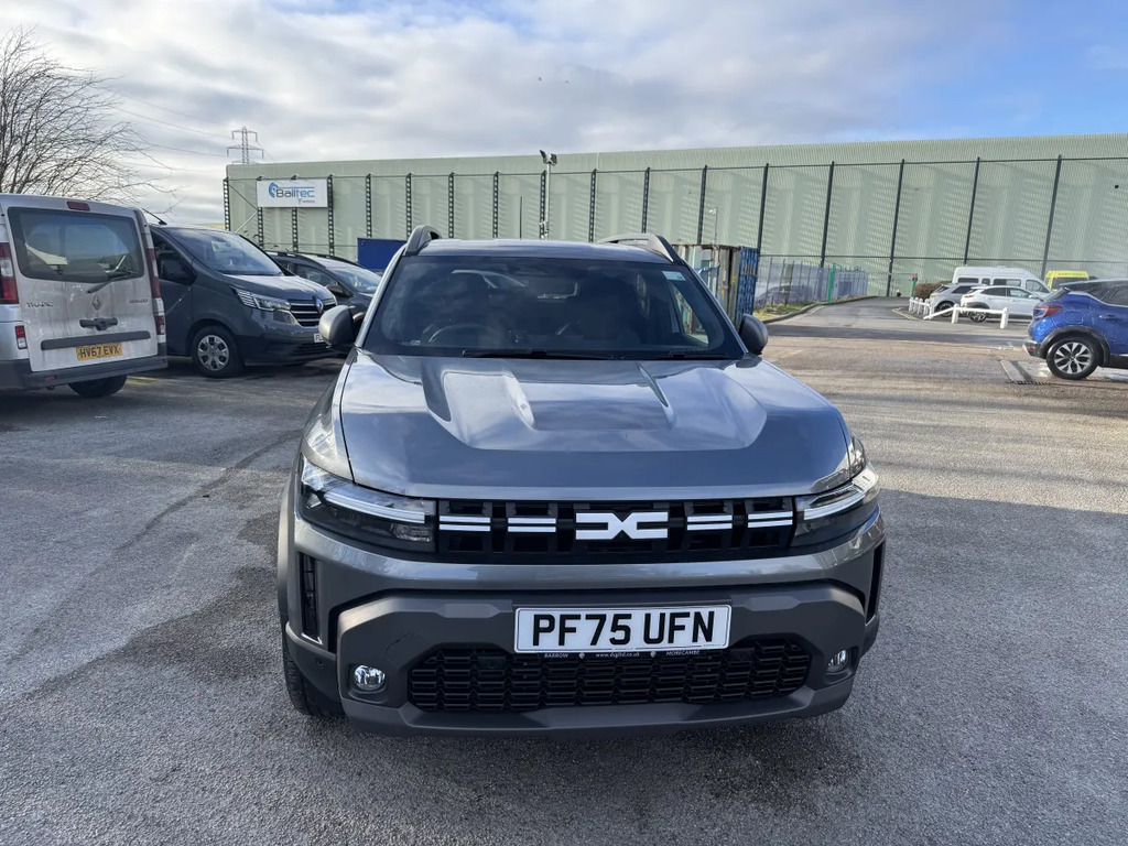 Dacia Duster 1.8 Hybrid 155 Journey PF75UFN Grey #2