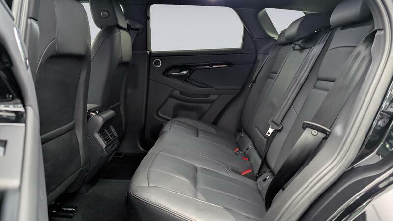 Land Rover Range Rover Evoque 2.0 D200 Dynamic Se FX25UEY Black #4