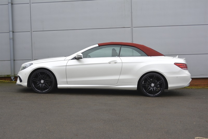 Mercedes-Benz E Class 3.5 E400 V6 Amg Line Cabriolet G-tronic AP15XLD White #4