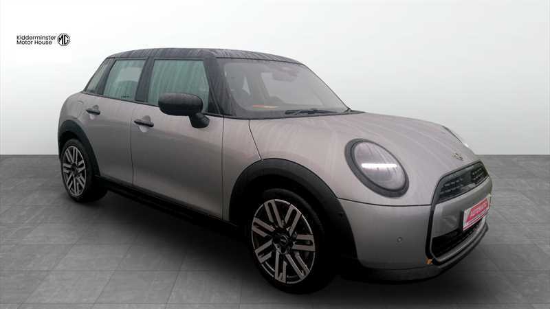 Mini Hatch 1.5C Classic Hatchback Steptronic Euro Silver