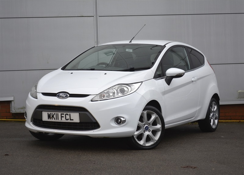 Ford Fiesta 1.25 Zetec Hatchback 129 Gkm, WK11FCL White #2