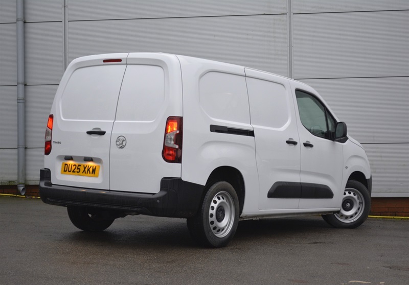 Vauxhall Combo 1.5 Turbo D 2300 Prime XL Crew Van Double Cab 6Dr White #5