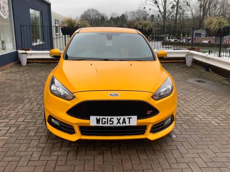 Ford Focus 2.0T Ecoboost St-2 Hatchback Eur WG15XAT Yellow #2