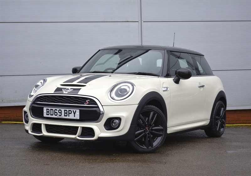 Mini Hatch 2.0 Cooper S Sport Hatchback Eur BD69BPY White #2